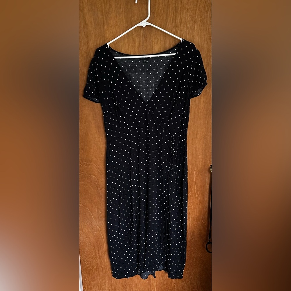 Express Black V-Neck Midi Dress